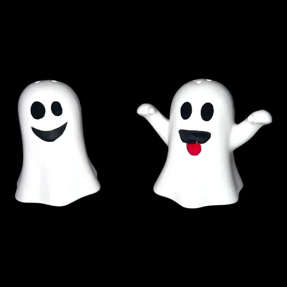 Jack ‘O Lantern Lane Spooky Cute Ghosts Ceramic Halloween Salt & Pepper Shakers